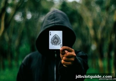 足球直播×掼蛋：jdb电子游戏官网带你解锁跨界策略新体验