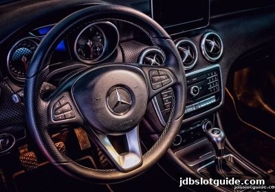 探秘jdb电子游戏官网：电子游艺命中率的深度解析与实战指南